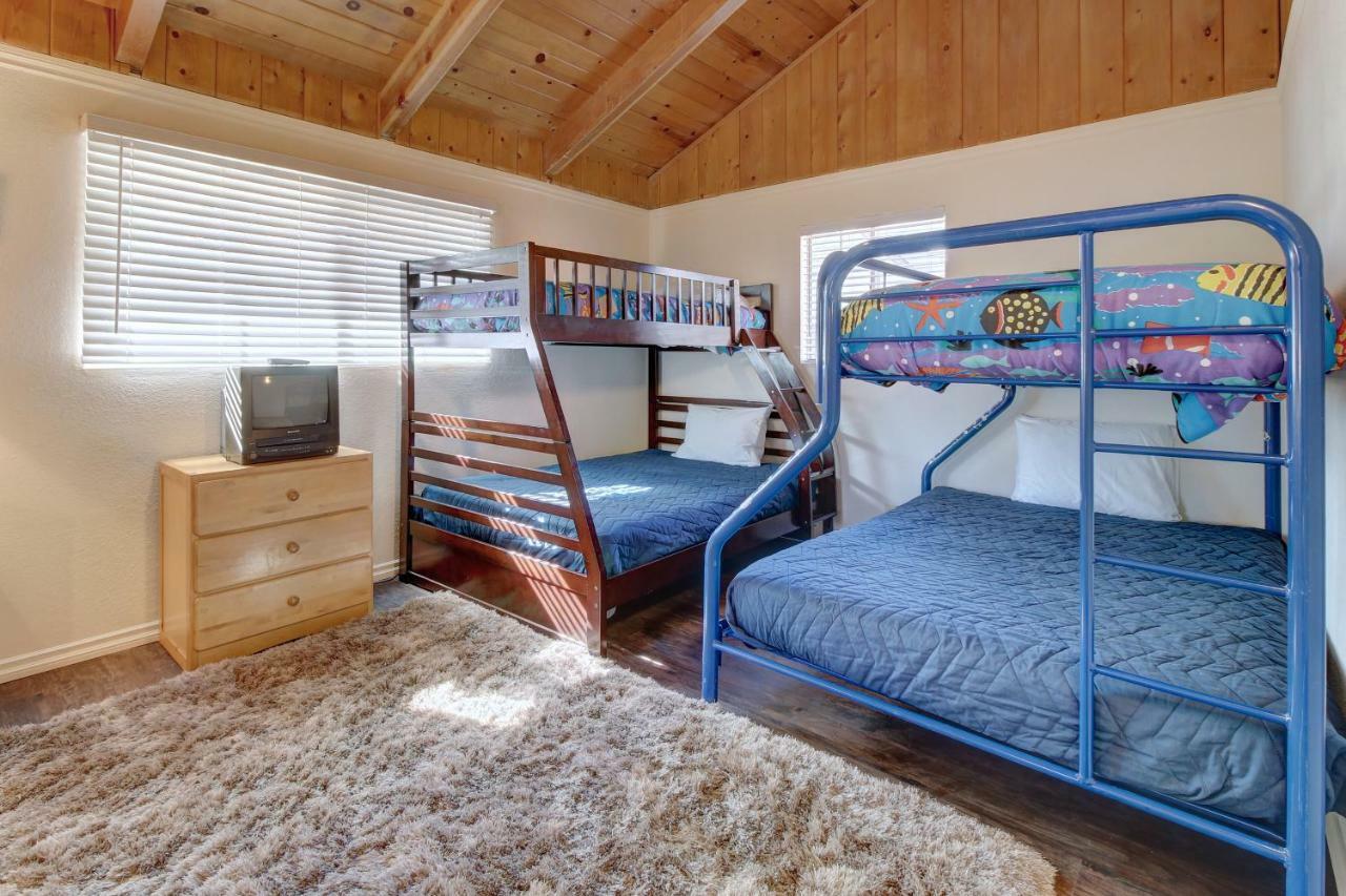 فيلا بيغ بير لاكي، سان بيرناردينو، كاليفورنيافي Big Bear Retreat المظهر الخارجي الصورة